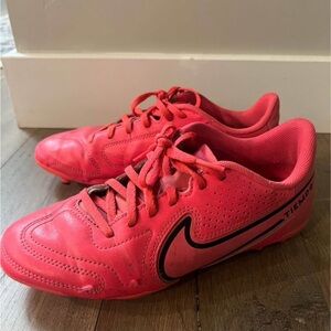 Nike Tiempo Kids Soccer Cleats - Red - Size 6Y